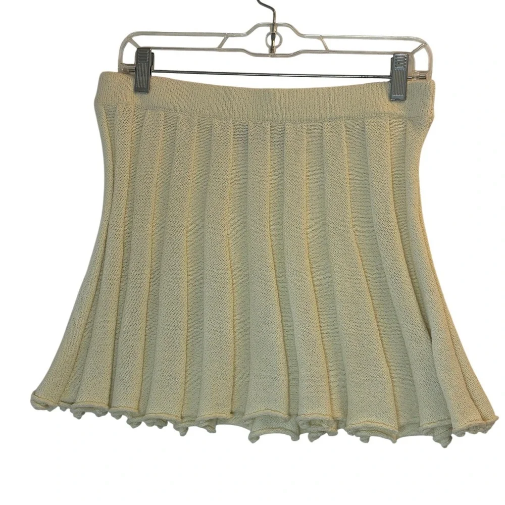 Free People Beach Knit Mini Skirt Large Cream Pleated Ribbed Textured Stretch